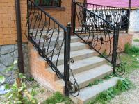 Перила кованые с виноградной лозой